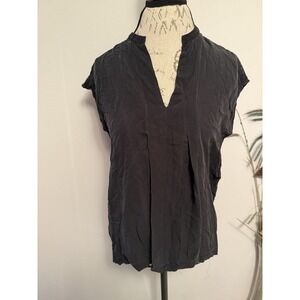 Vince Silk Pleated Sleeveless Blouse Navy Black V Neck Size M